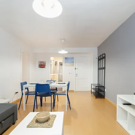 Luminoso Y Centrico By Vigo