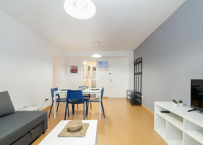 Luminoso Y Centrico By Vigo